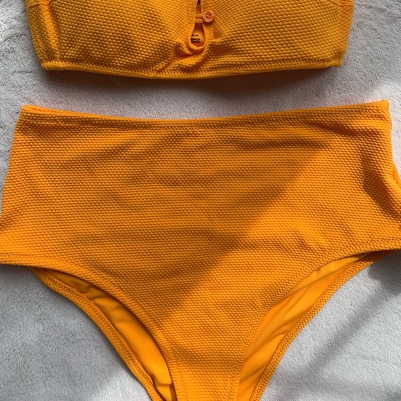 Aerie pique buttoned bandeau and cheeky bottoms bikini set - Picture 8 of 16